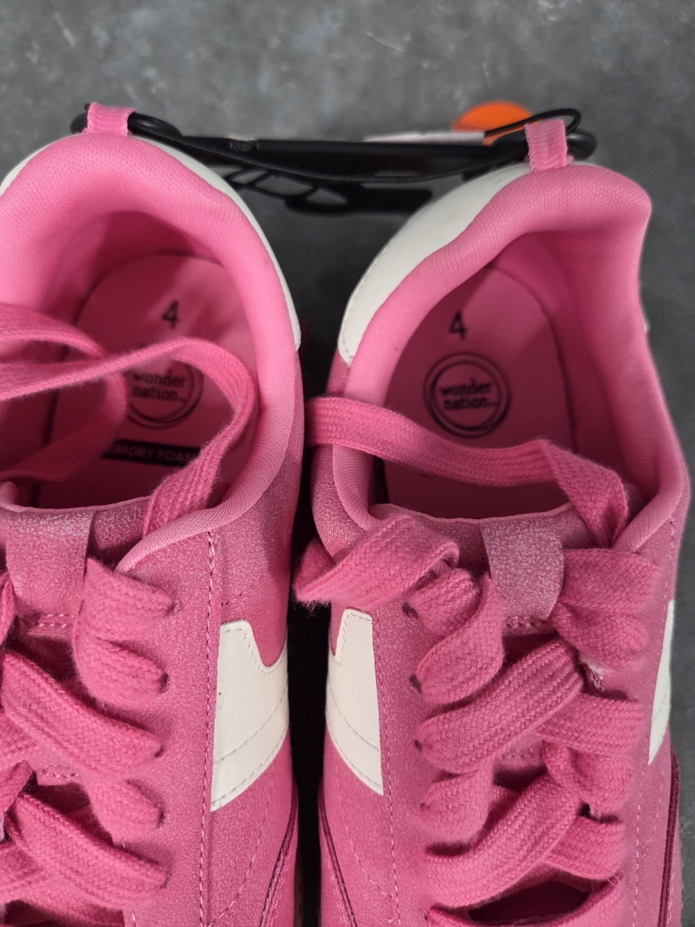NWT wonder nation Pink and White Kids Sneakers Size 4 - Picture 4 of 6